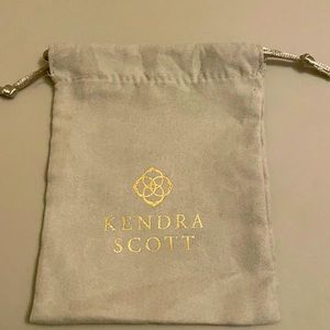 Kendra Scott jewelry bag (no jewelry included)